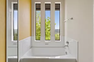 4700 Cat Mountain Dr, Austin, TX 78731 - Photo 26