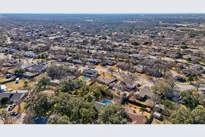 1600 Wood Rock Drive, Round Rock, TX 78681 - Photo 38