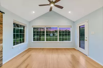 222 Peabody Place, Dripping Springs, TX 78620 - Photo 10