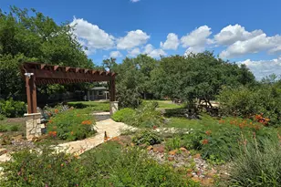 6806 Winterberry Dr, Austin, TX 78750 - Photo 10