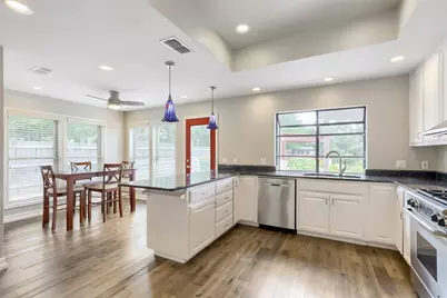 6806 Winterberry Drive, Austin, TX 78750 - Photo 14
