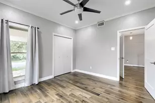 6806 Winterberry Dr, Austin, TX 78750 - Photo 18