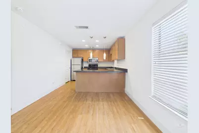711 W 32nd Street #139, Austin, TX 78705 - Photo 10