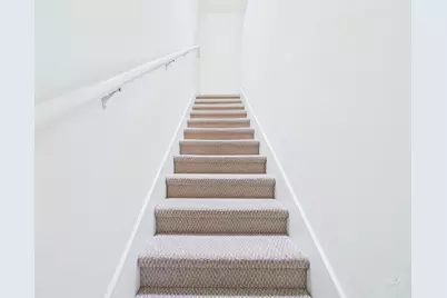 711 W 32nd Street #139, Austin, TX 78705 - Photo 2