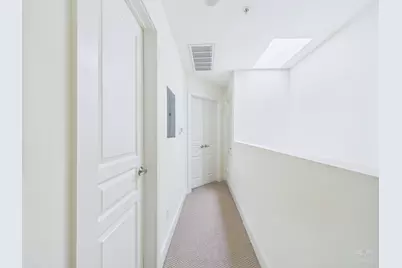 711 W 32nd Street #139, Austin, TX 78705 - Photo 16