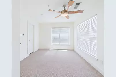 711 W 32nd Street #139, Austin, TX 78705 - Photo 30