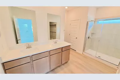 526 Lavender Crest Cove, Liberty Hill, TX 78642 - Photo 4