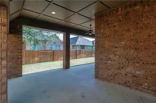 124 Claiborne Lake Ln, Georgetown, TX 78628 - Photo 36