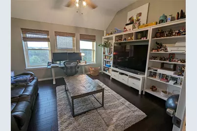 10000 Planters Woods Drive, Austin, TX 78730 - Photo 8