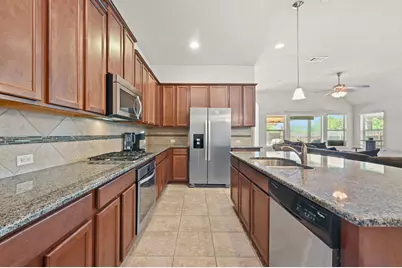 877 Hot Spring Valley, Buda, TX 78610 - Photo 6