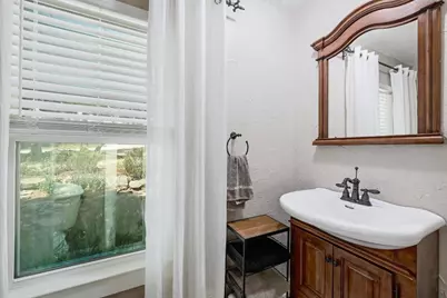 120 Buena Vista Vista, Blanco, TX 78606 - Photo 12