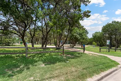 11906 River Oaks Trail, Austin, TX 78753 - Photo 32