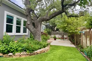 711 CHINKAPIN DR, Fredericksburg, TX 78624 - Photo 26