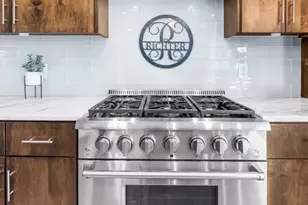 711 CHINKAPIN DR, Fredericksburg, TX 78624 - Photo 10