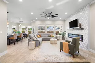 711 CHINKAPIN DR, Fredericksburg, TX 78624 - Photo 6