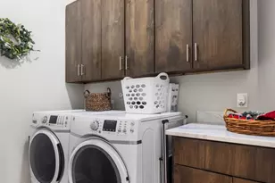 711 CHINKAPIN DR, Fredericksburg, TX 78624 - Photo 20