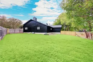 11417 Ptarmigan Dr, Austin, TX 78758 - Photo 10
