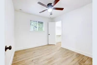 11417 Ptarmigan Drive #1, Austin, TX 78758 - Photo 6