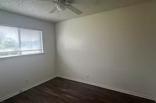 900 Sahara Ave, Austin, TX 78745 - Photo 6