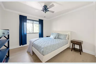 4704 Wild Briar Pass, Austin, TX 78746 - Photo 22