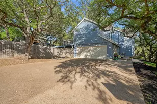 4704 Wild Briar Pass, Austin, TX 78746 - Photo 34
