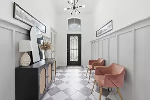 150 Manchester Ln, Austin, TX 78737 - Photo 2