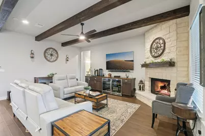 105 Houston Cove, Liberty Hill, TX 78642 - Photo 12