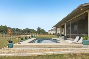 105 Houston Cove, Liberty Hill, TX 78642 - Photo 36