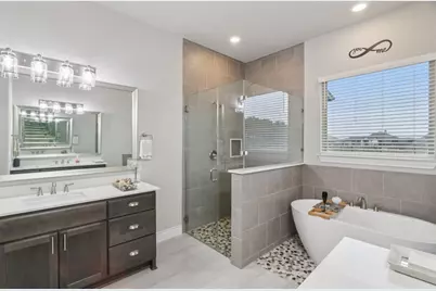 105 Houston Cove, Liberty Hill, TX 78642 - Photo 24