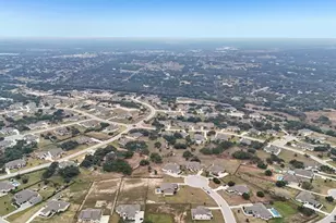 105 Houston Cove, Liberty Hill, TX 78642 - Photo 40