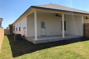 398 Jack Rabbit Ln, Buda, TX 78610 - Photo 10