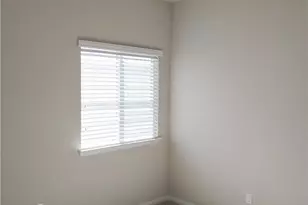 636 Donegal Ln, Georgetown, TX 78626 - Photo 12