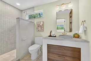 905 Payne Ave, Austin, TX 78757 - Photo 2