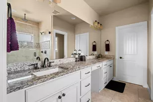 1513 Hill Top Dr, Granite Shoals, TX 78654 - Photo 12