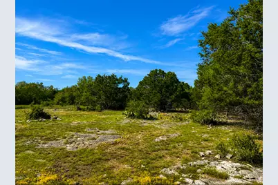 300 Live Oak Hills Court, San Marcos, TX 78666 - Photo 4