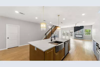 1007 Payne Avenue, Austin, TX 78757 - Photo 8