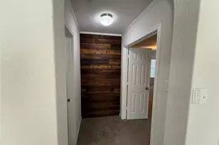 206 Windridge Dr N, Lockhart, TX 78644 - Photo 6