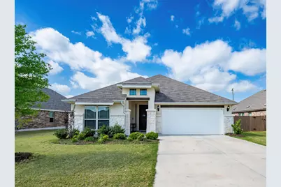 402 Pulitzer Drive, Hutto, TX 78634 - Photo 1