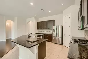 400 Entrada Way, Round Rock, TX 78681 - Photo 6