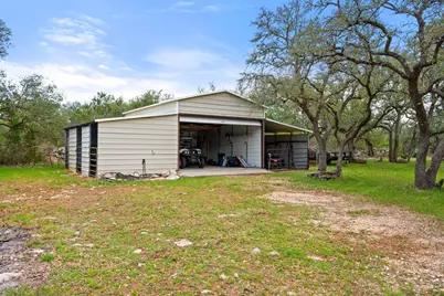8139 Ozark Drive, San Marcos, TX 78666 - Photo 4