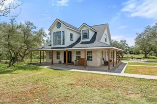 8139 Ozark Dr, San Marcos, TX 78666 - Photo 1