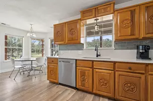 8139 Ozark Dr, San Marcos, TX 78666 - Photo 18