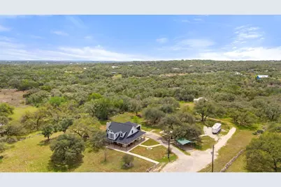 8139 Ozark Drive, San Marcos, TX 78666 - Photo 6