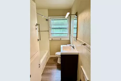 415 E 7th Street, Taylor, TX 76574 - Photo 18