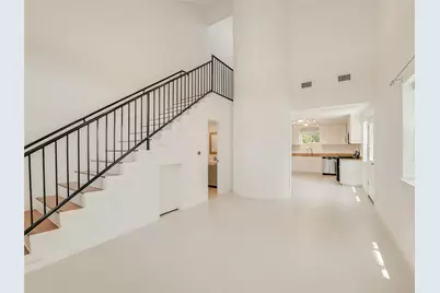 2200 Rosewood Avenue #D, Austin, TX 78702 - Photo 4