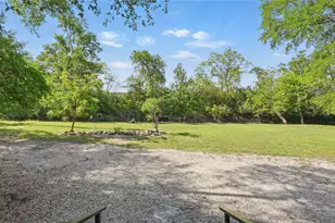 5775 Co Rd 200, Liberty Hill, TX 78642 - Photo 4