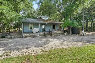 5775 Co Rd 200, Liberty Hill, TX 78642 - Photo 2