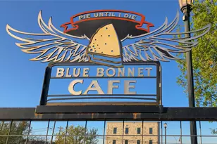 221 Firethorn Rd, Marble Falls, TX 78654 - Photo 18