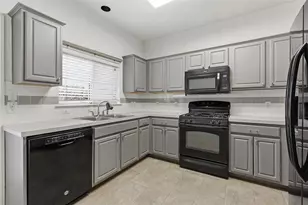 12205 Abbey Glen Ln, Austin, TX 78753 - Photo 6