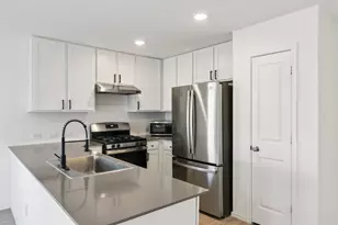 9028 James Bowie, Seguin, TX 78155 - Photo 4